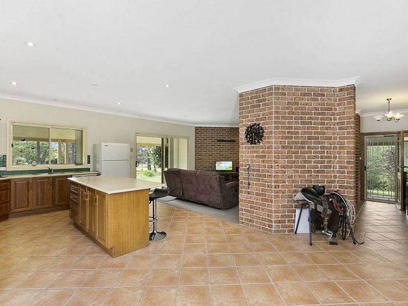 Photo - 7 Hillview Drive, Yarravel NSW 2440 - Image 4