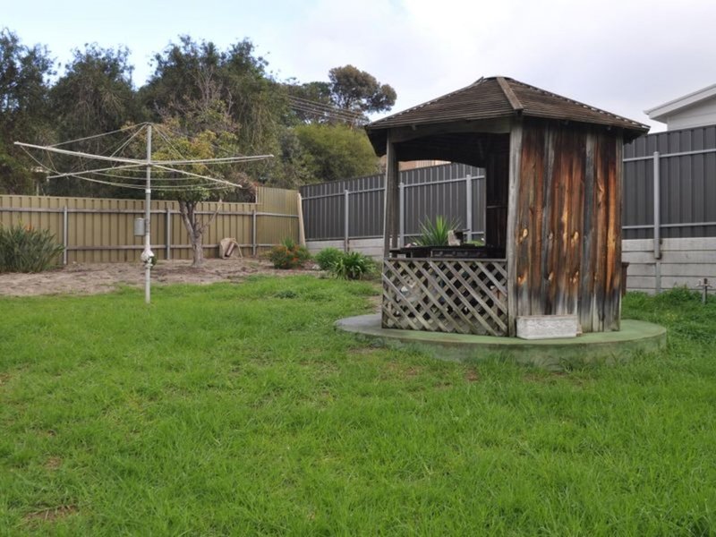 Photo - 7 Hillview Road, Victor Harbor SA 5211 - Image 12