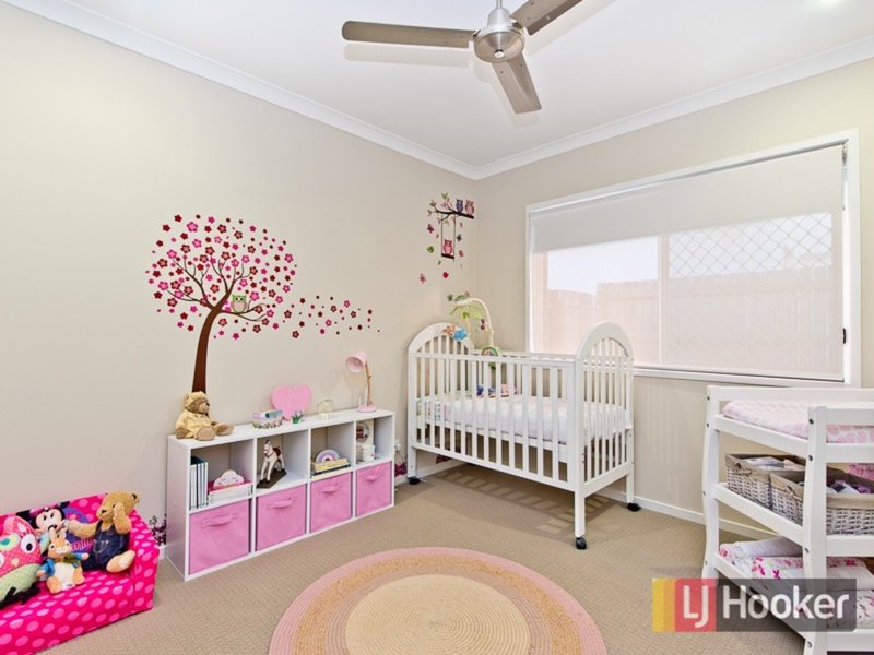 Photo - 7 Hinton Crescent, Mango Hill QLD 4509 - Image 22