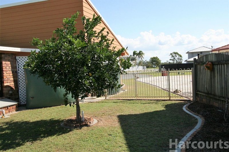 Photo - 7 Hodges Ct , Banksia Beach QLD 4507 - Image 6