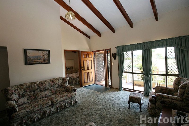 Photo - 7 Hodges Ct , Banksia Beach QLD 4507 - Image 8