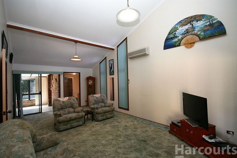 Photo - 7 Hodges Ct , Banksia Beach QLD 4507 - Image 12