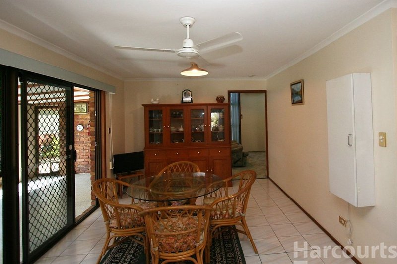 Photo - 7 Hodges Ct , Banksia Beach QLD 4507 - Image 14