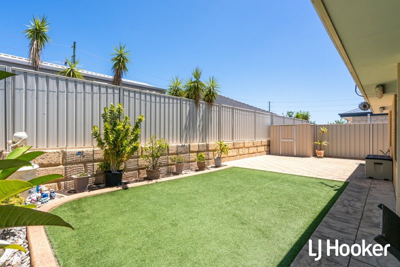 Photo - 7 Hodgkinson Turn, Canning Vale WA 6155 - Image 21