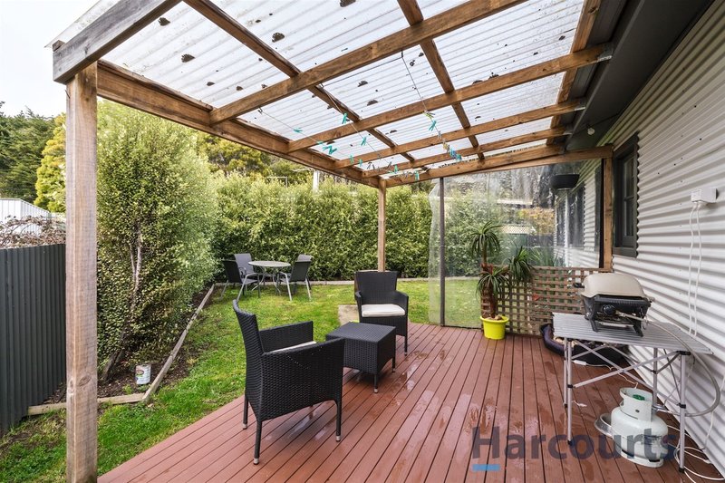 Photo - 7 Hogarth Road, Sulphur Creek TAS 7316 - Image 10