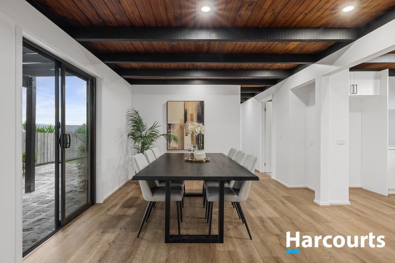 Photo - 7 Holyrood Drive, Vermont VIC 3133 - Image 2