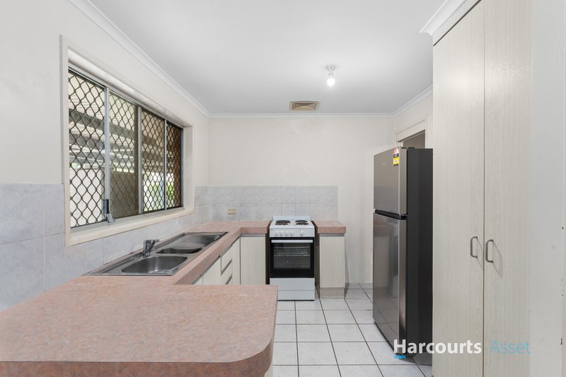 Photo - 7 Homestead Street, Marsden QLD 4132 - Image 4