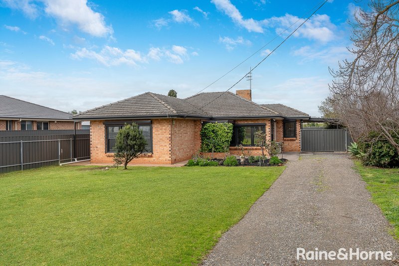 Photo - 7 Hooper Road, Strathalbyn SA 5255 - Image 2