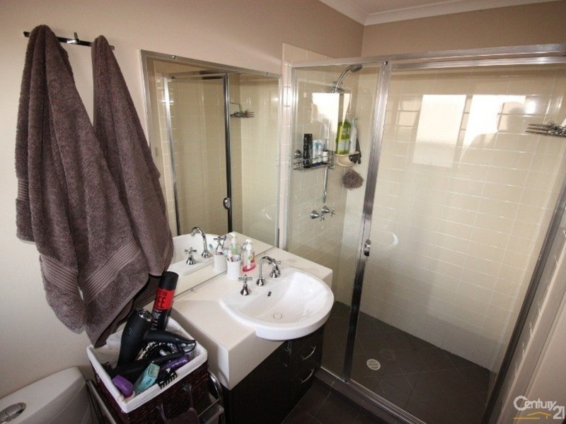 Photo - 7 Horizon Avenue, Cameron Park NSW 2285 - Image 7