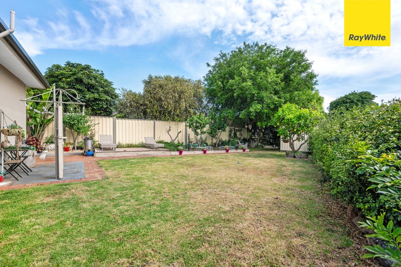 Photo - 7 Hornbuckle Crescent, Melton VIC 3337 - Image 23