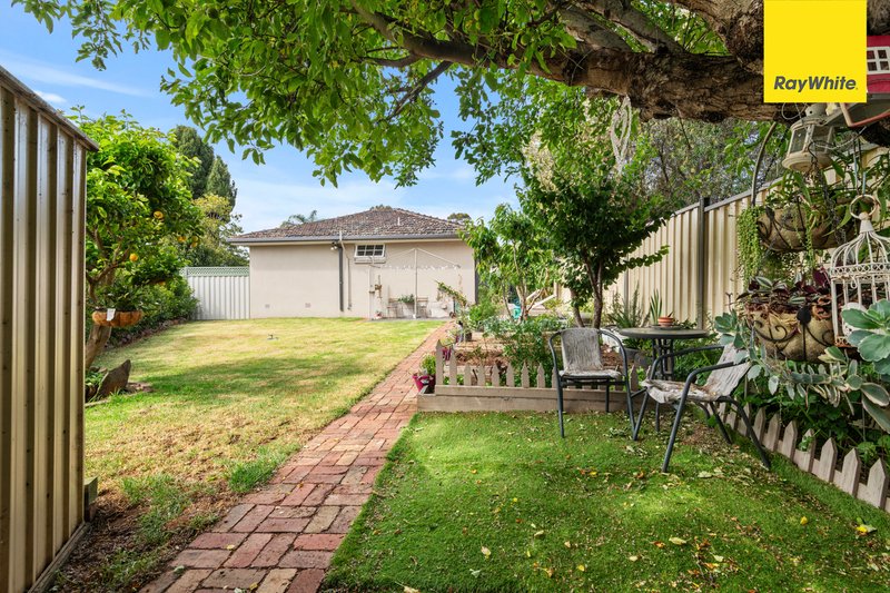 Photo - 7 Hornbuckle Crescent, Melton VIC 3337 - Image 24