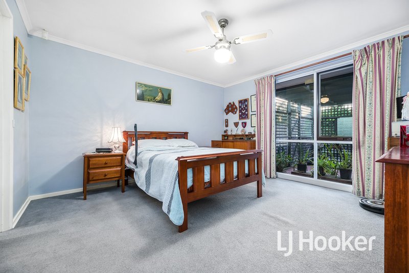 Photo - 7 Horne Court, Pakenham VIC 3810 - Image 9