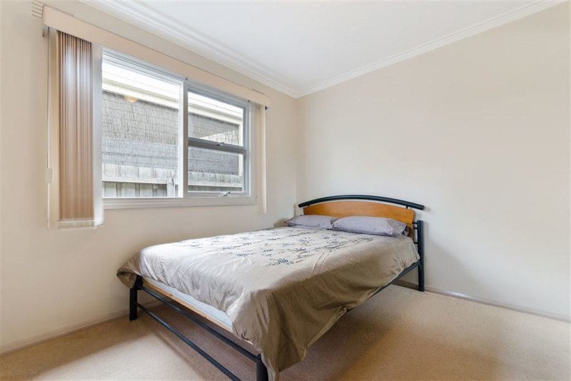 Photo - 7 Hosie Avenue, Bell Post Hill VIC 3215 - Image 7