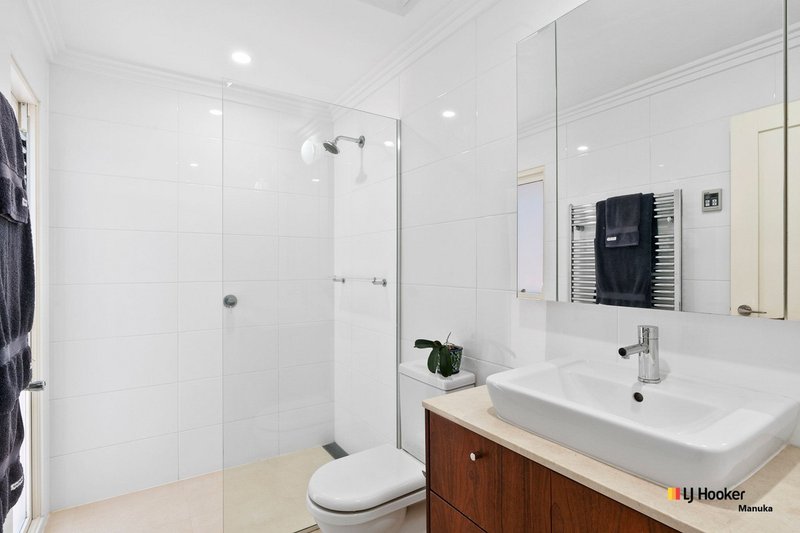 Photo - 7 Hotham Crescent, Deakin ACT 2600 - Image 19