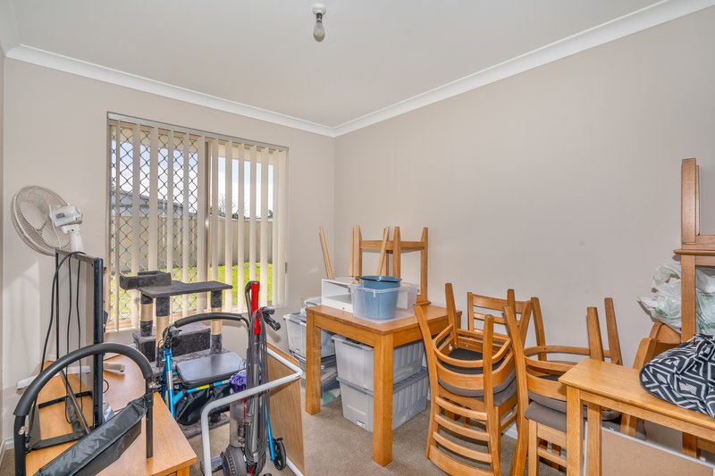 Photo - 7 Hove Place, Warnbro WA 6169 - Image 14