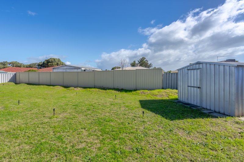 Photo - 7 Hove Place, Warnbro WA 6169 - Image 20