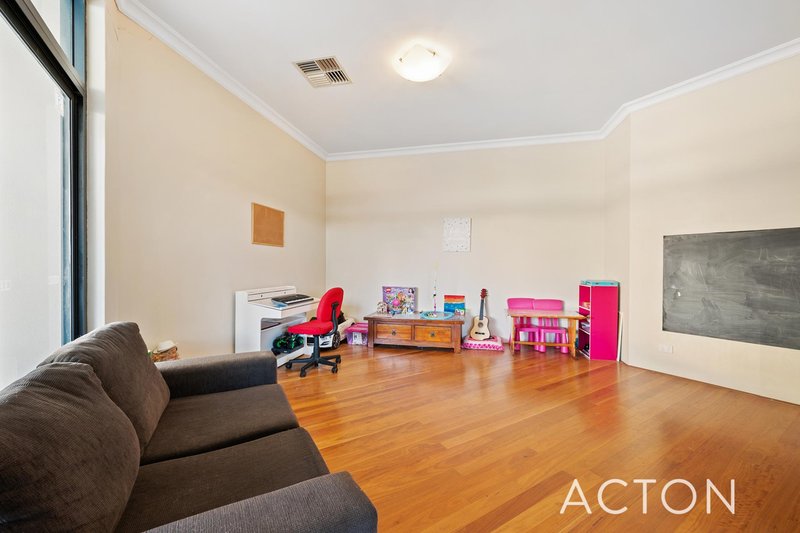 Photo - 7 Howe Street, Beeliar WA 6164 - Image 15