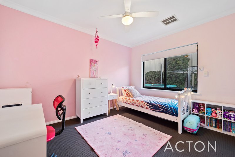 Photo - 7 Howe Street, Beeliar WA 6164 - Image 17