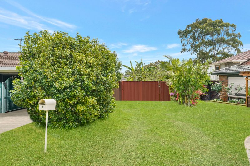 Photo - 7 Howitt Place, Bonnyrigg NSW 2177 - Image 15