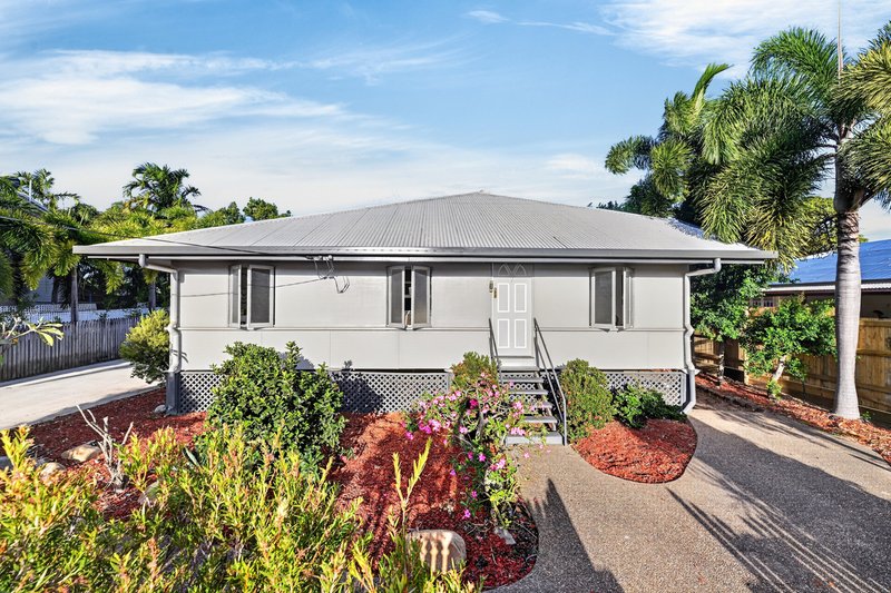 Photo - 7 Hubert Street, South Townsville QLD 4810 - Image 1
