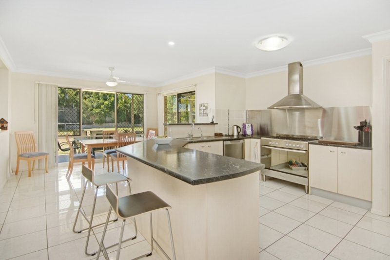 Photo - 7 Hughendon Court, Deception Bay QLD 4508 - Image 2