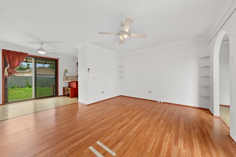 Photo - 7 Hulani Street, Budgewoi NSW 2262 - Image 3