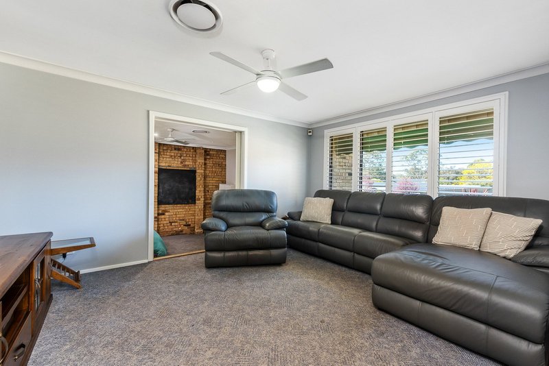 Photo - 7 Hume Crescent, Werrington County NSW 2747 - Image 4