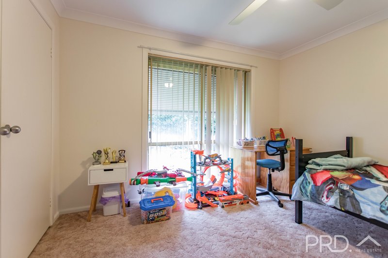 Photo - 7 Hume Place, Tumut NSW 2720 - Image 11