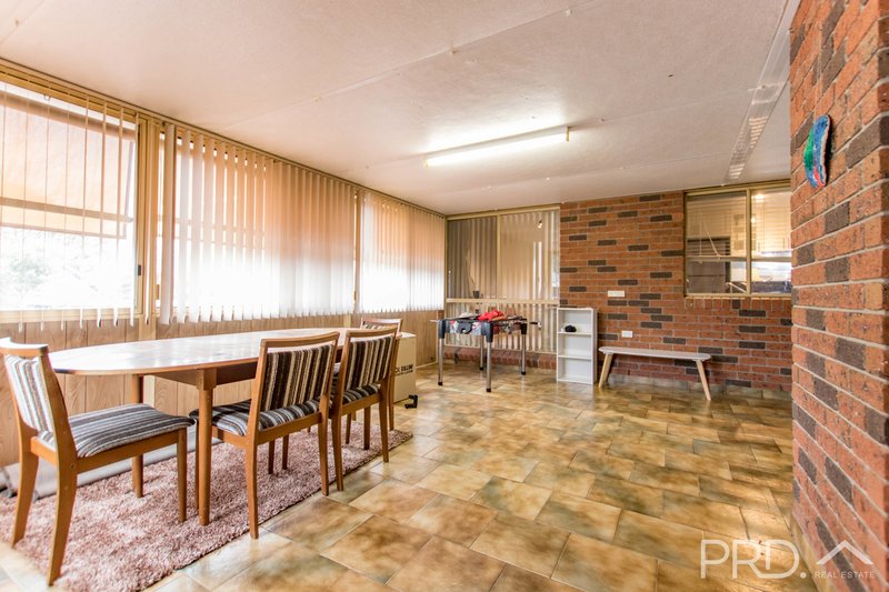 Photo - 7 Hume Place, Tumut NSW 2720 - Image 13