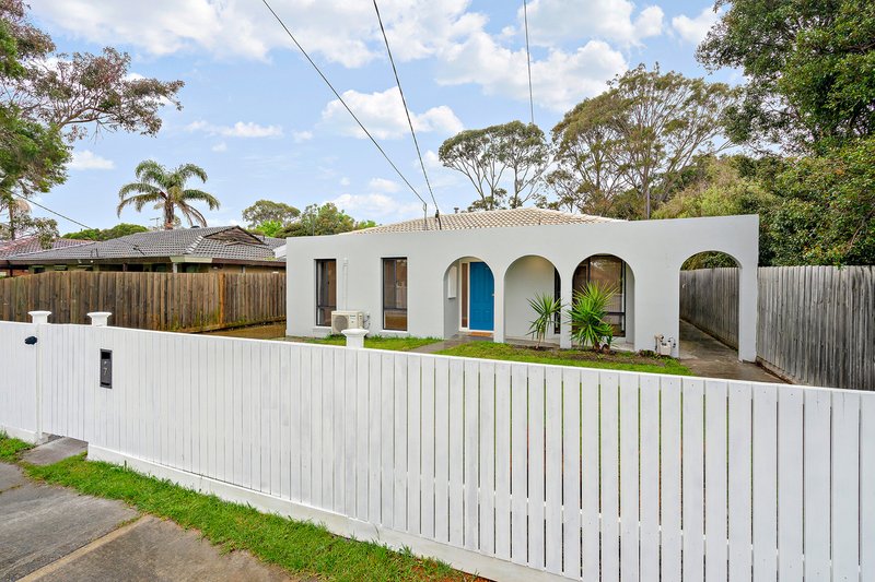 Photo - 7 Hunt Drive, Seaford VIC 3198 - Image 1