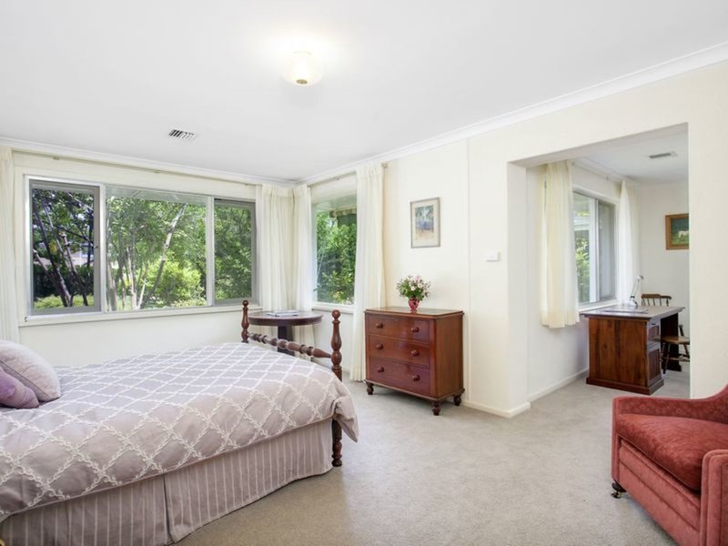 Photo - 7 Hunter Street, Yarralumla ACT 2600 - Image 6