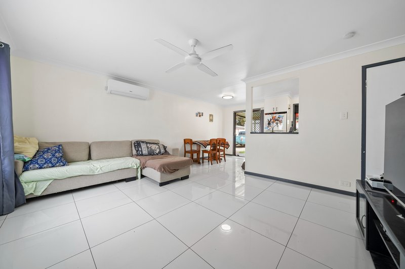 Photo - 7 Huon Street, Crestmead QLD 4132 - Image 3