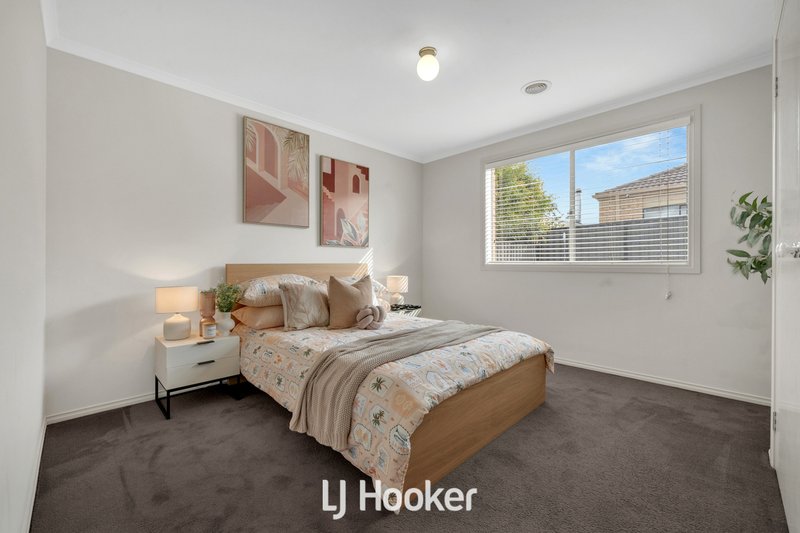 Photo - 7 Huron Parkway, Pakenham VIC 3810 - Image 10