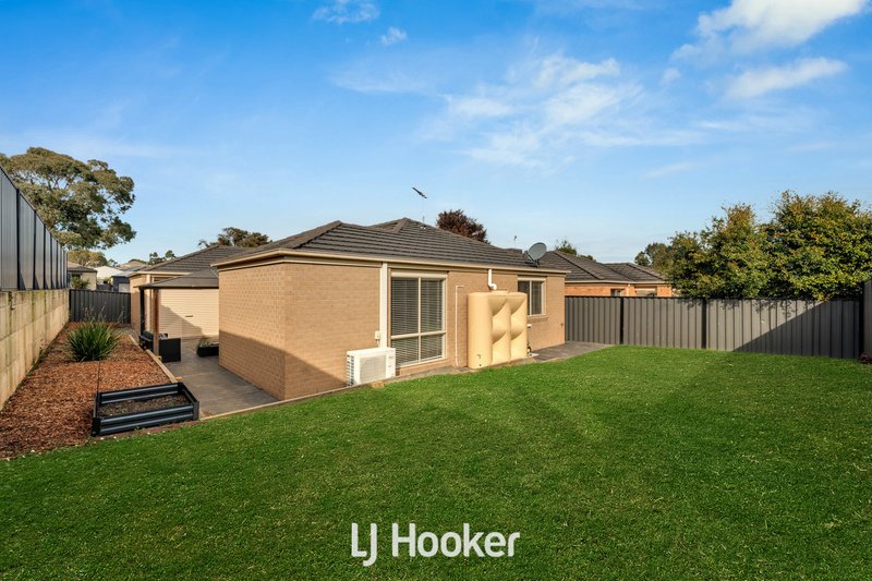 Photo - 7 Huron Parkway, Pakenham VIC 3810 - Image 17