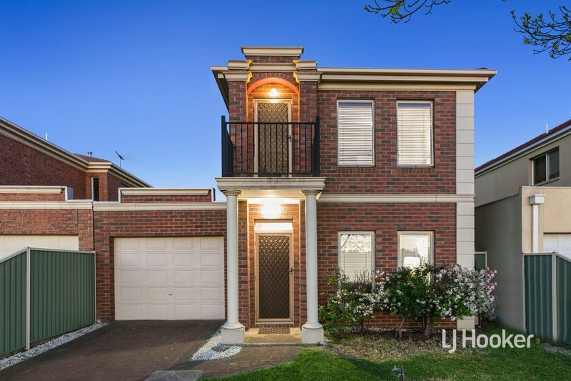 7 Hyde Park Terrace, Point Cook VIC 3030