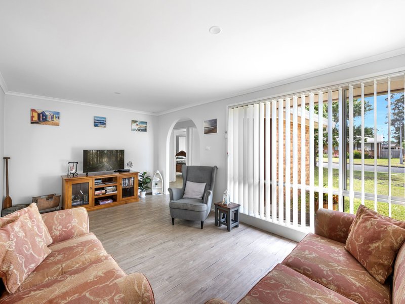 Photo - 7 Ibis Place, Sussex Inlet NSW 2540 - Image 6