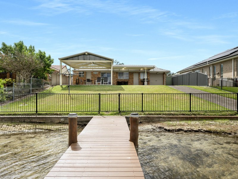 Photo - 7 Ibis Place, Sussex Inlet NSW 2540 - Image 11