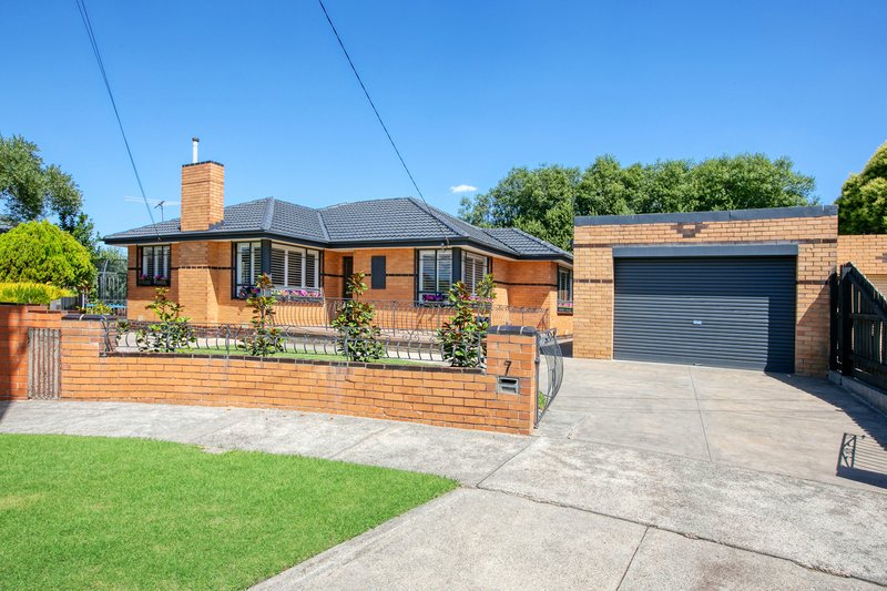 7 Ida Court, Reservoir VIC 3073