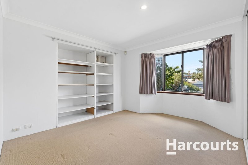 Photo - 7 Ilbery Street, Quinns Rocks WA 6030 - Image 16