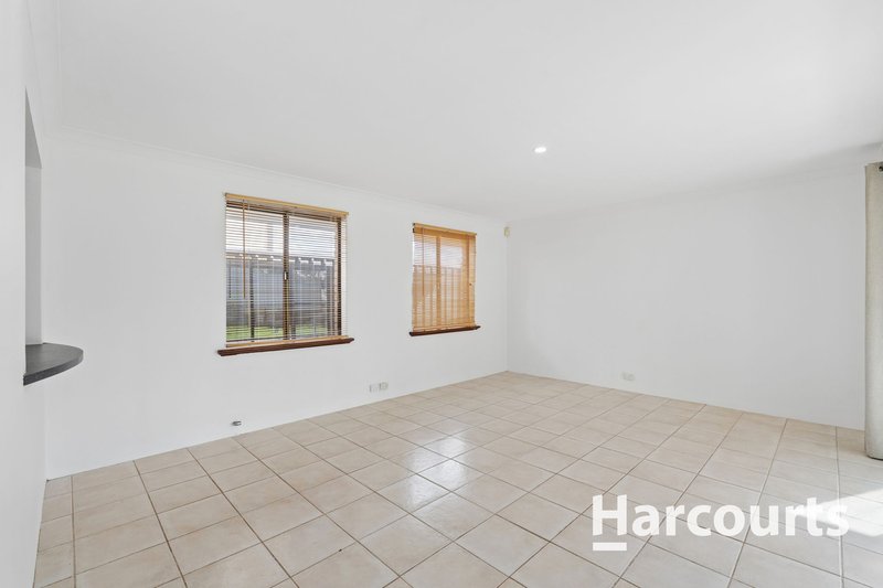 Photo - 7 Ilbery Street, Quinns Rocks WA 6030 - Image 18