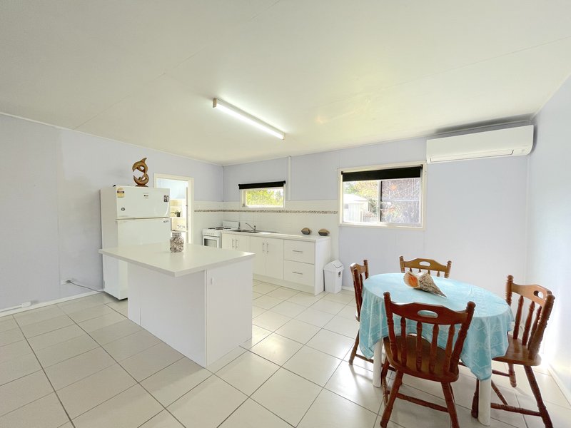 Photo - 7 Illawarra Ave , Bellara QLD 4507 - Image 6