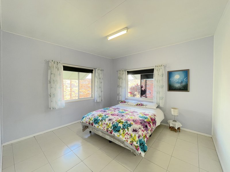 Photo - 7 Illawarra Ave , Bellara QLD 4507 - Image 7