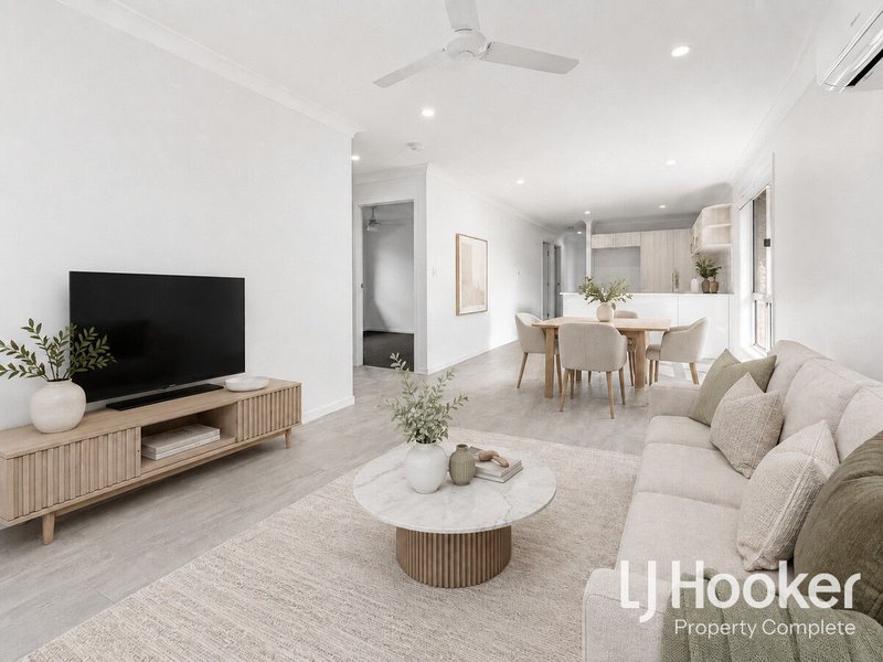 Photo - 7 Illawarra Crescent, Yarrabilba QLD 4207 - Image 1