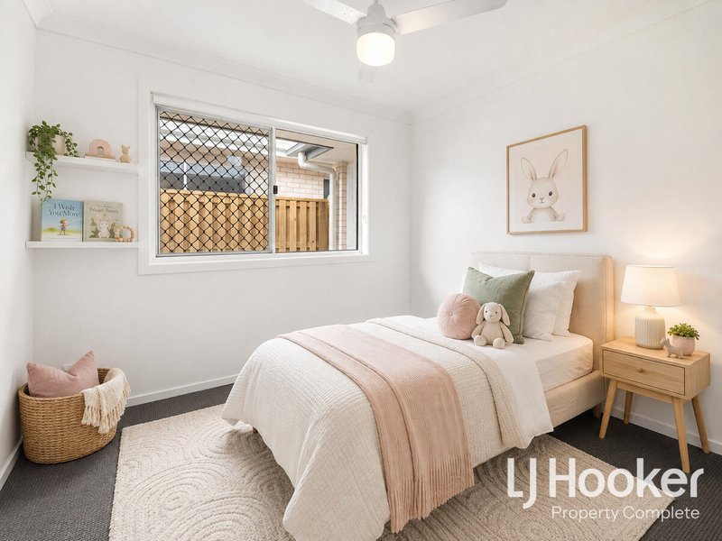 Photo - 7 Illawarra Crescent, Yarrabilba QLD 4207 - Image 6