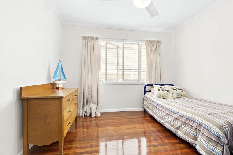 Photo - 7 Illawarra Street, Everton Park QLD 4053 - Image 13