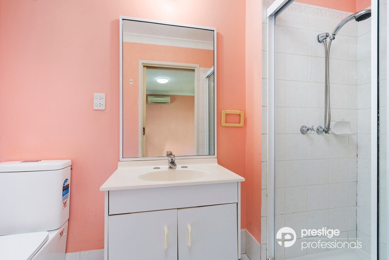 Photo - 7 Implexa Court, Wattle Grove NSW 2173 - Image 7