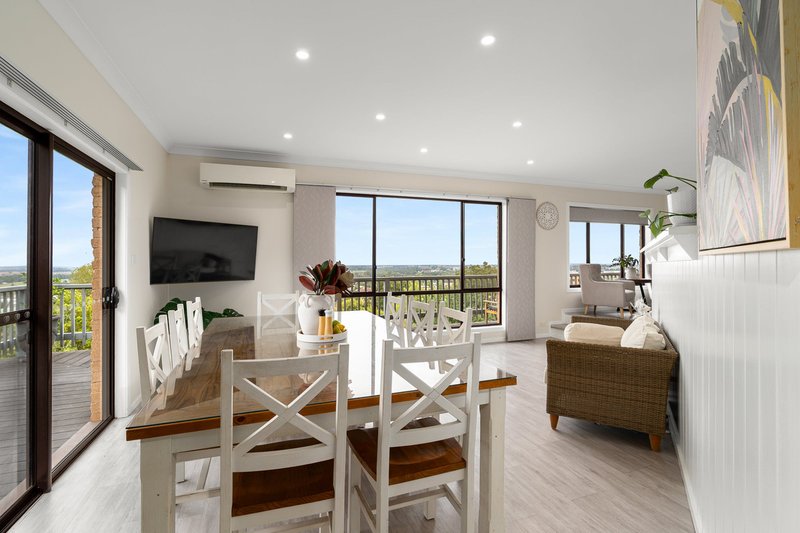 Photo - 7 Ina Drive, Cowra NSW 2794 - Image 3