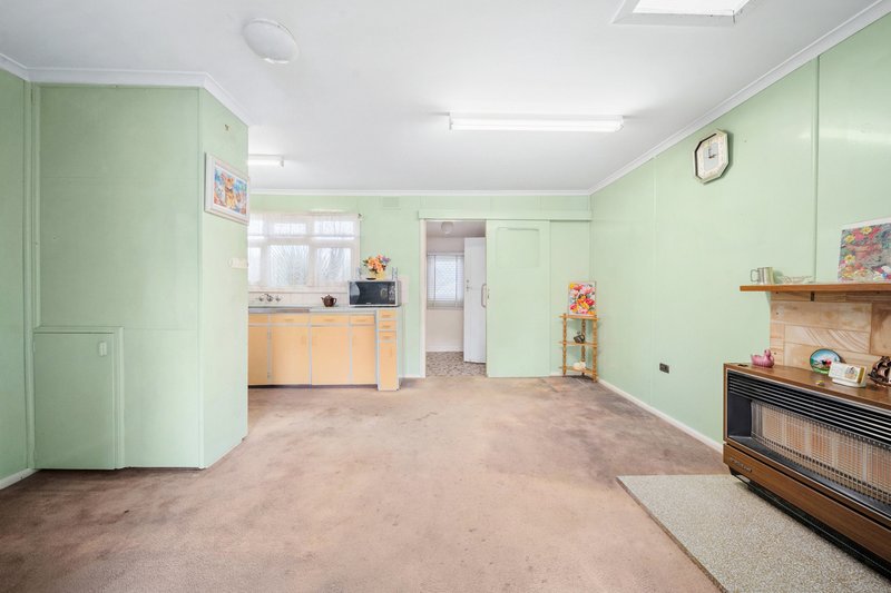 Photo - 7 Ingleside Road, Karabar NSW 2620 - Image 9