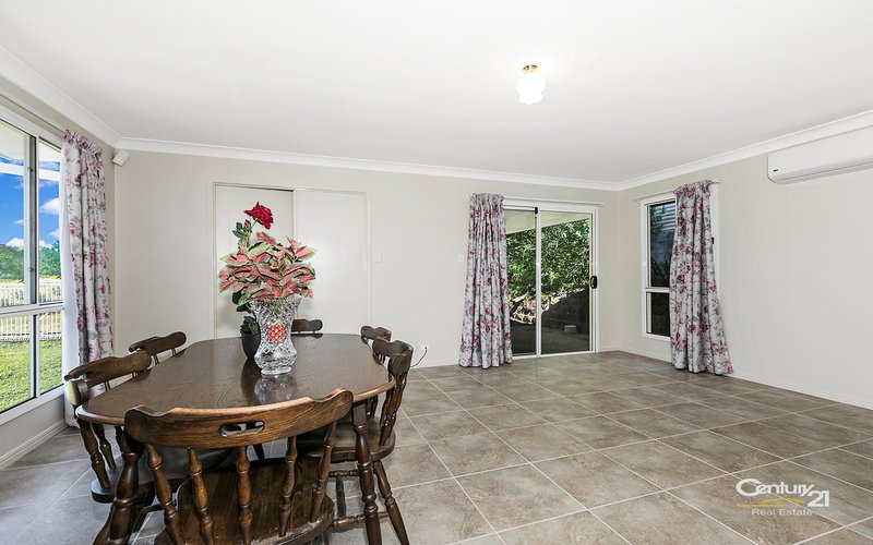 Photo - 7 Inverness Street, Upper Kedron QLD 4055 - Image 10