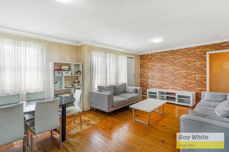 Photo - 7 Isa Place, Cartwright NSW 2168 - Image 4